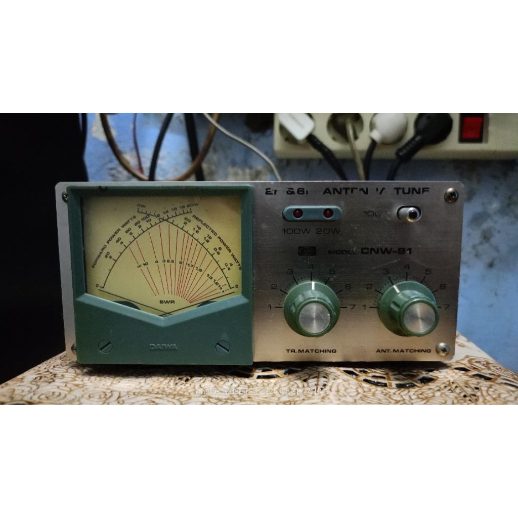 SWR TUNER DAIWA CNW917