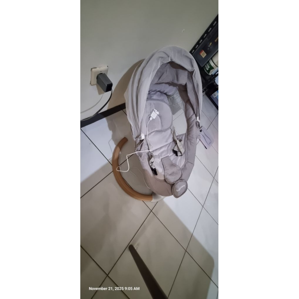 Bouncer /Ayunan Sugar Baby