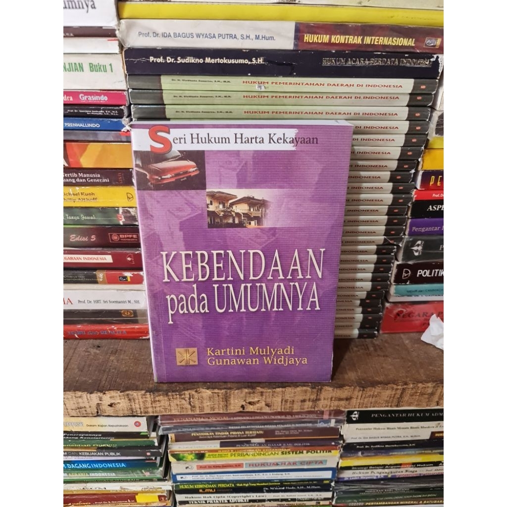 Kebendaan pada umumnya by Kartini Mulyadi