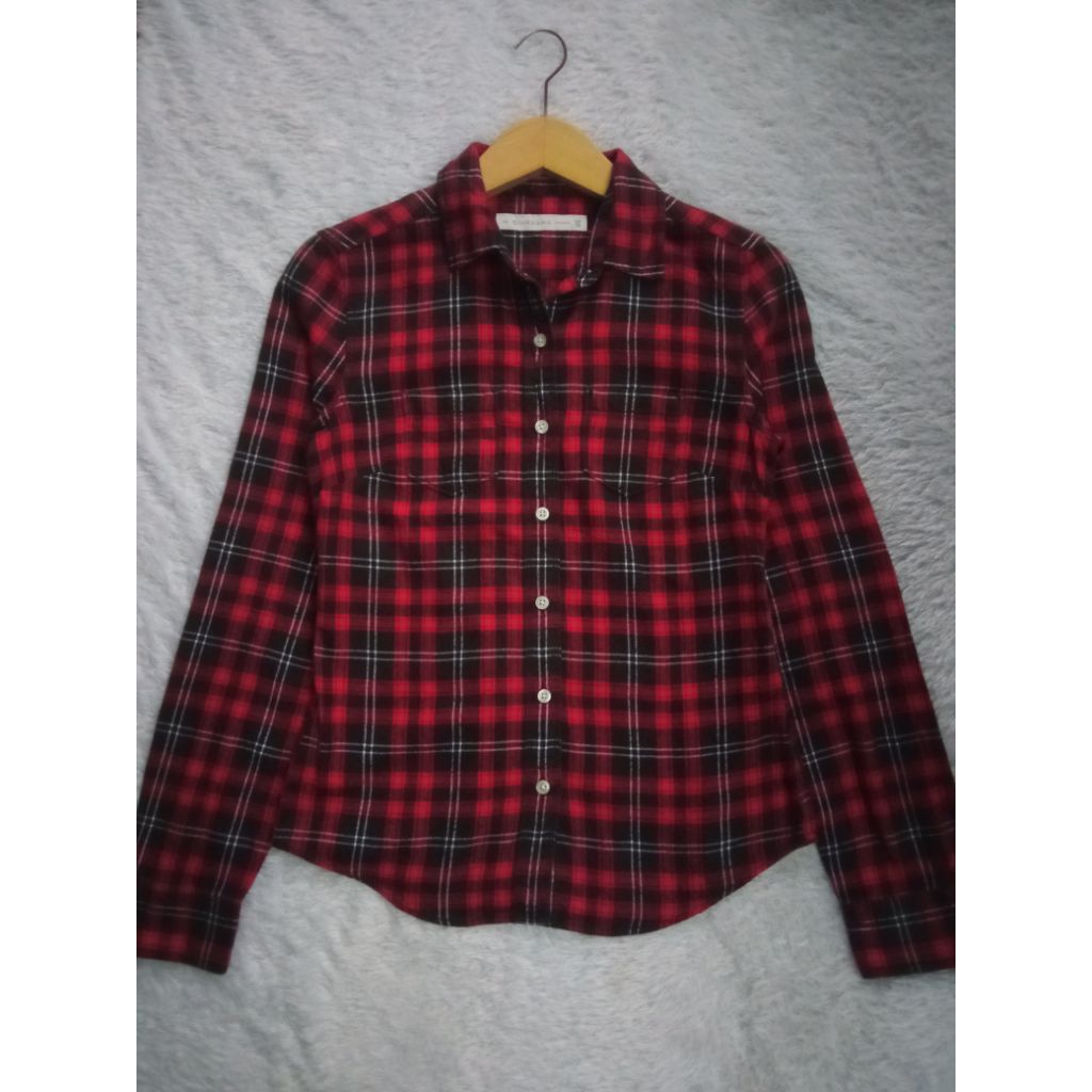 Kemeja Giordano Kotak Merah Maroon Hitam Putih