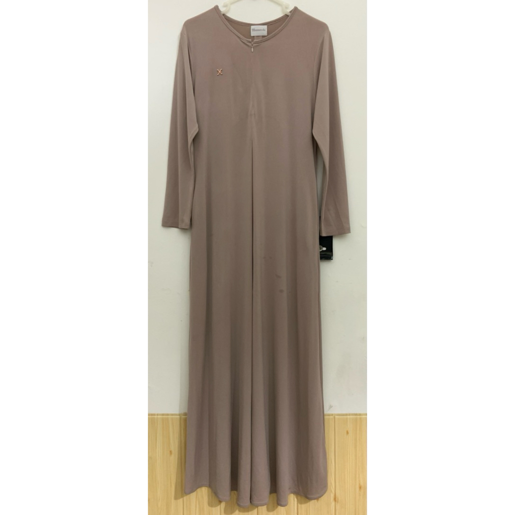 (Preloved) HAMEEDA Set Abaya Khimar Bergo Instan Jersey