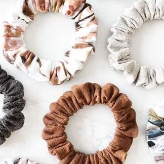 Mini Scrunchie Souvenir - Random