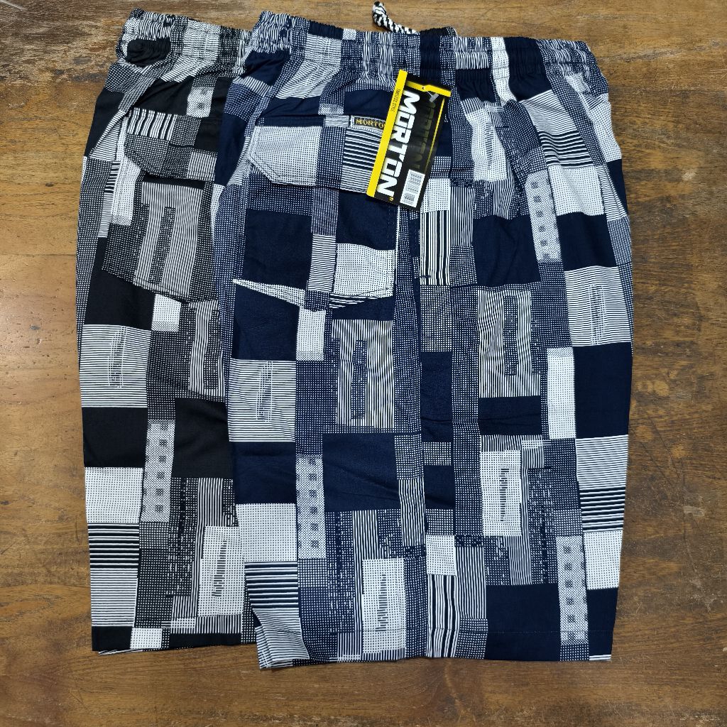 Celana Santai Pendek / Ponggol Morton Corak 3/4 ( +/- 55cm )