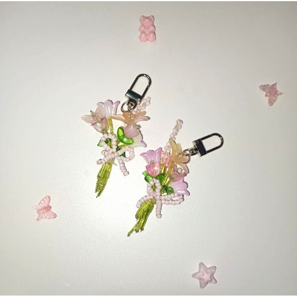 GANTUNGAN TAS / KUNCI / GANTUNGAN BUKET BUNGA MANIK | MANIK MANIK BUNGA | GANTUNGAN MANIK ESTETIK | 