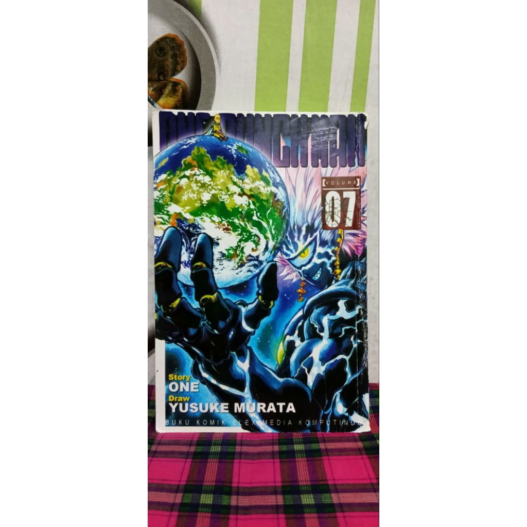 Komik Bekas Rental, One Punch Man Volume 7 Story : One Draw : Yusuke Murata, Original