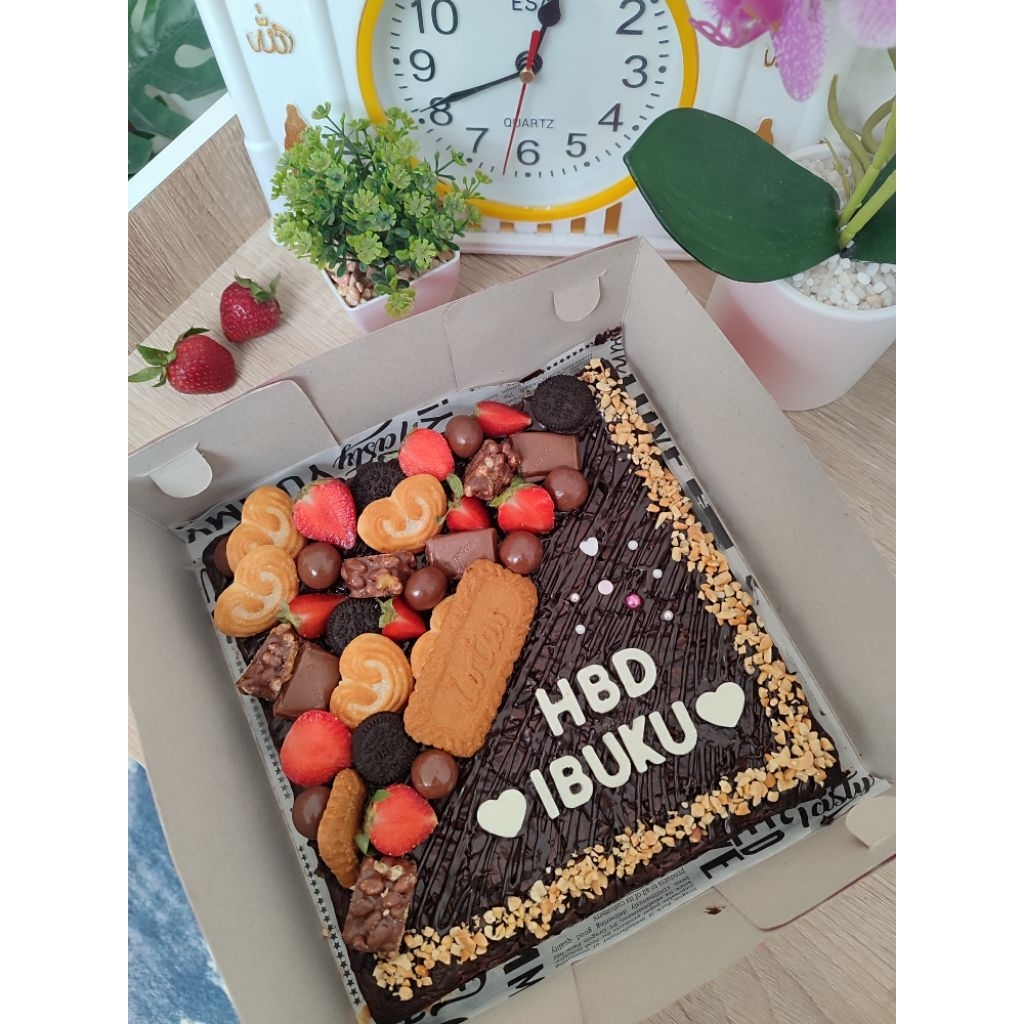 Fudgy Brownies Hias Ultah Custom