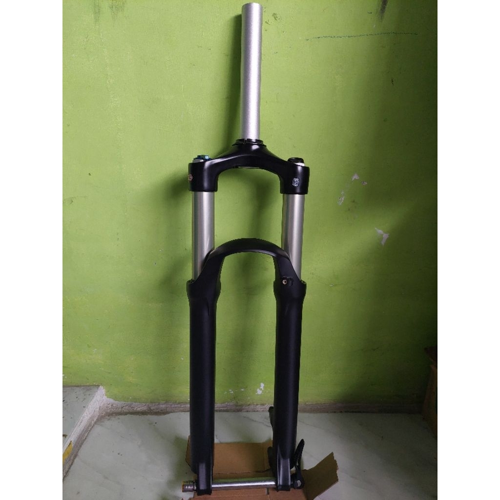 Fork SR Suntour Raidon 27.5 TA non boost bekas