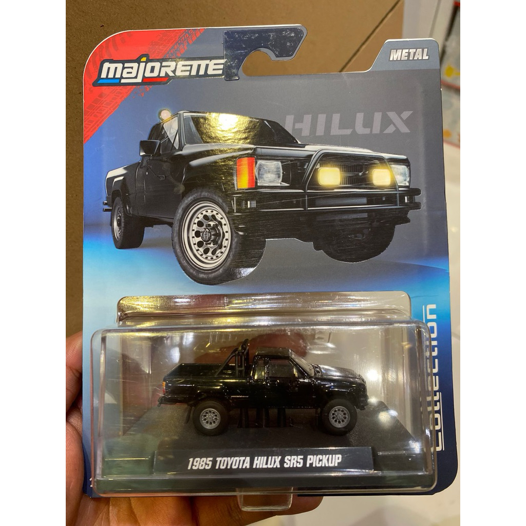toyota hilux majorette