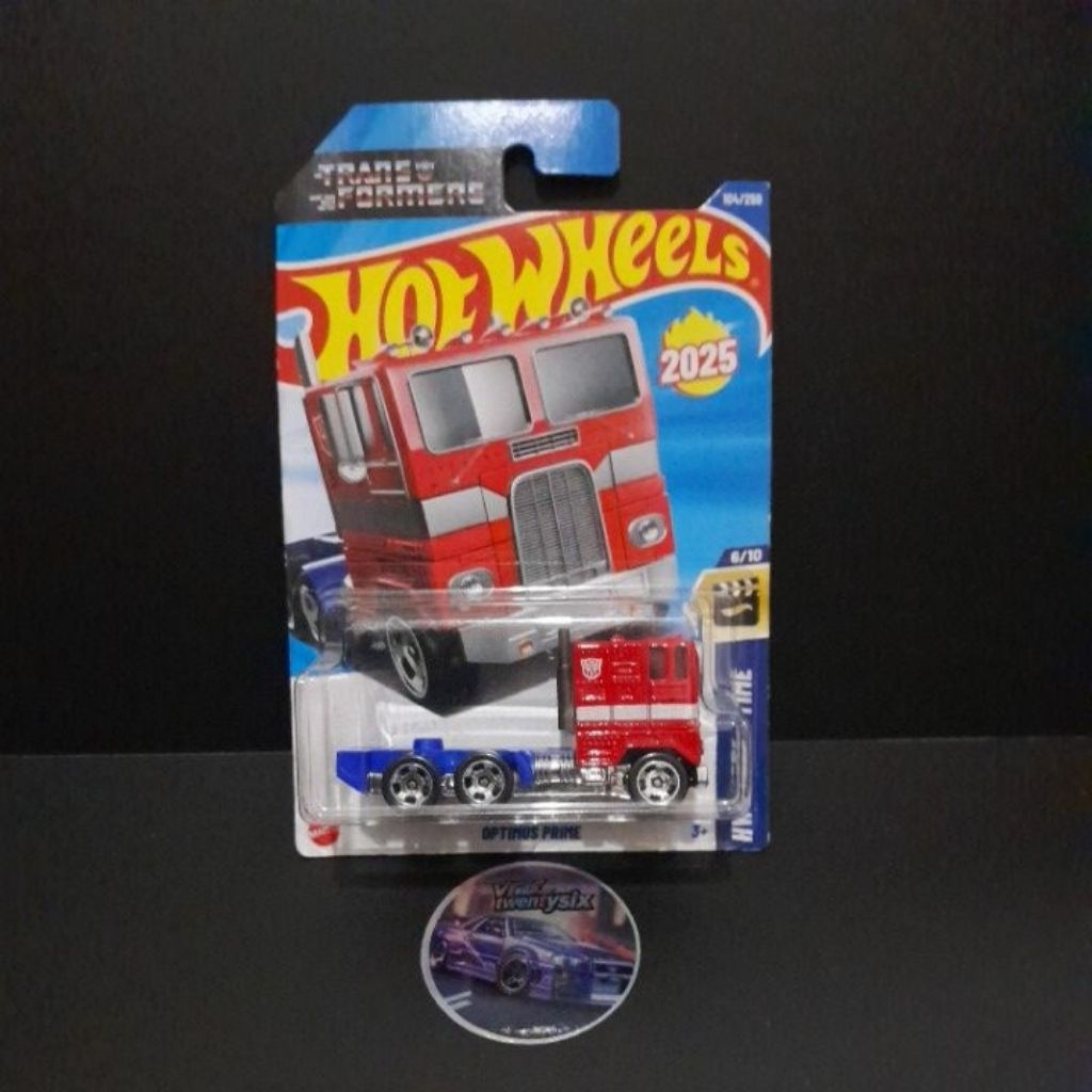 hotwheels optimus  prime