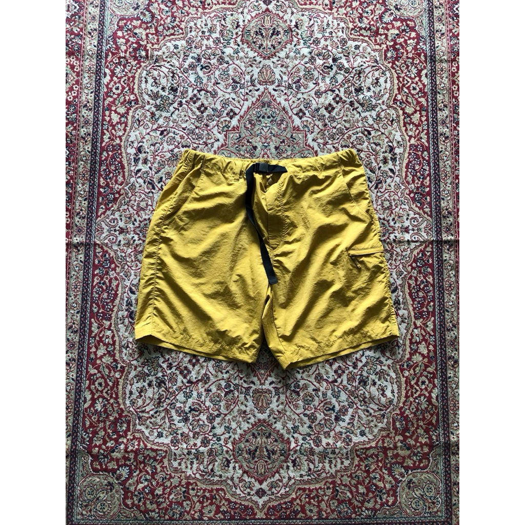 Uniqlo utility nylon geared short pants Casual Uniqlo outdoor pants HH105