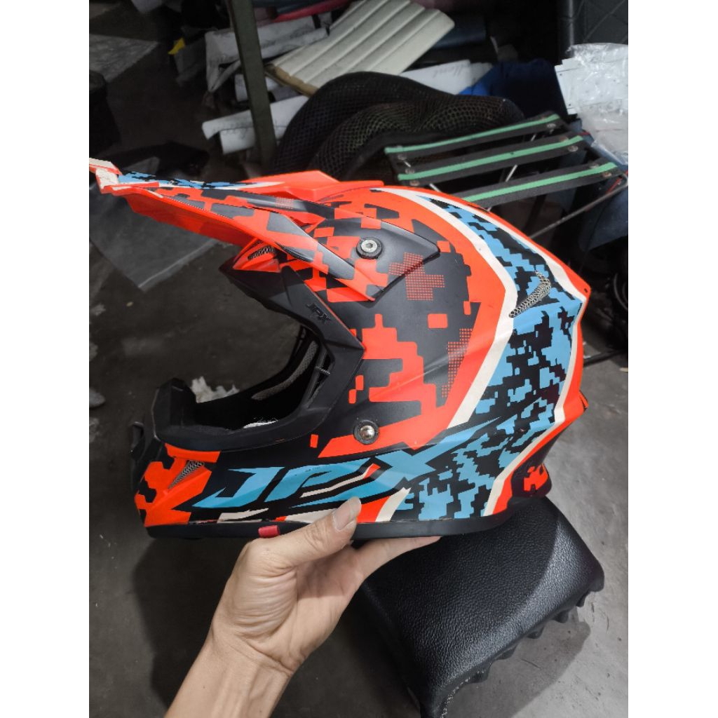 helm trail cross jpx second bekas pakai