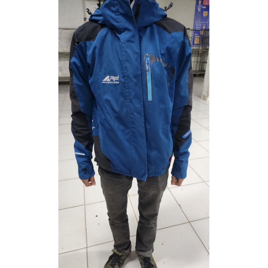 JAKET AREI EVO MASHERBRUM