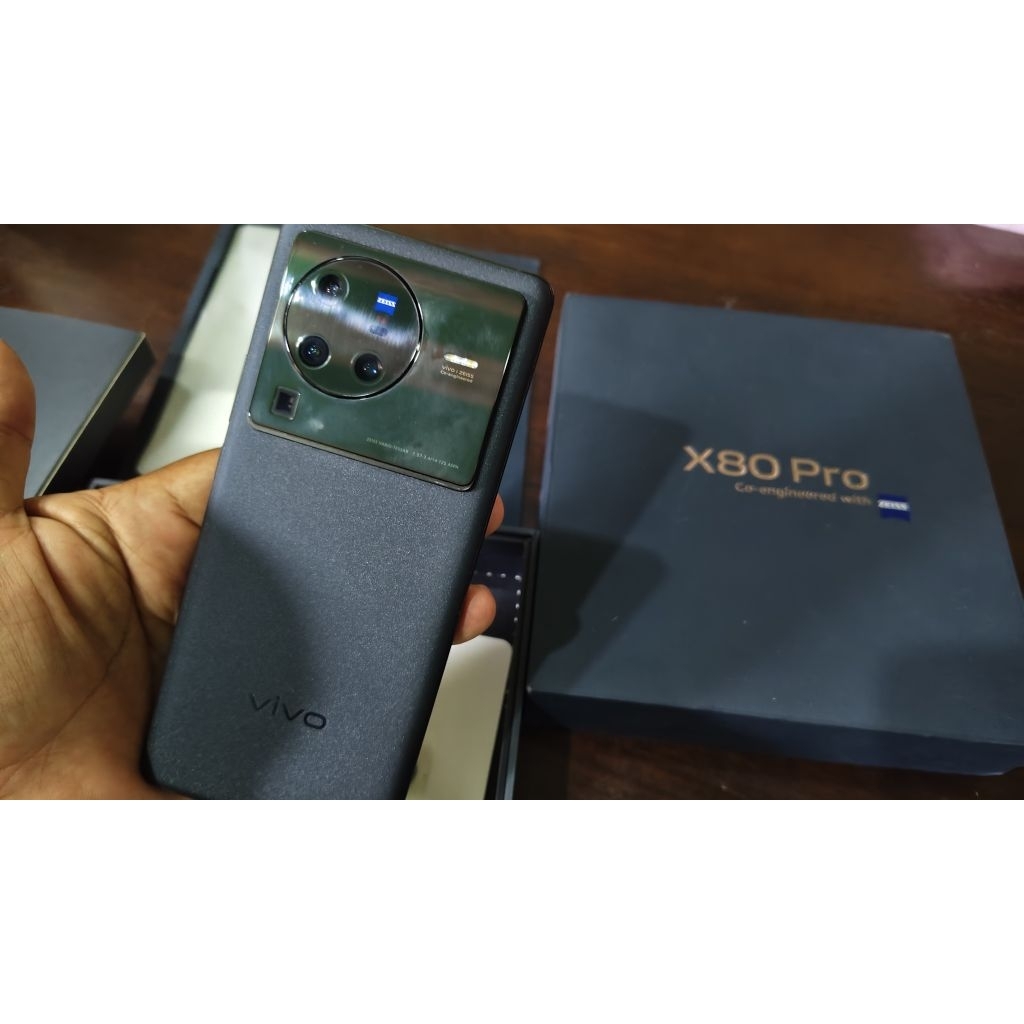 VIVO X80 Pro Second 12 Ram 256 Rom