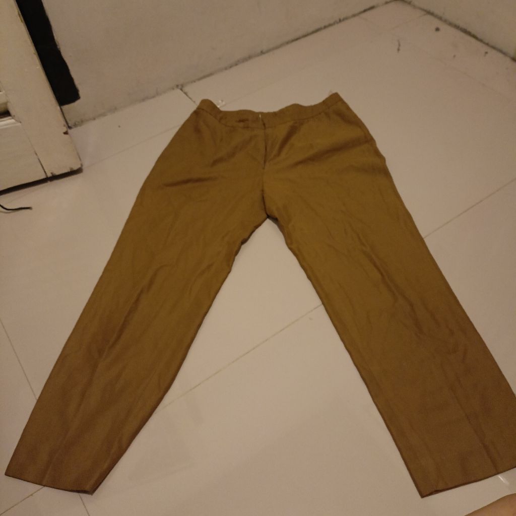 PL Celana PNS bekas second ukuran S