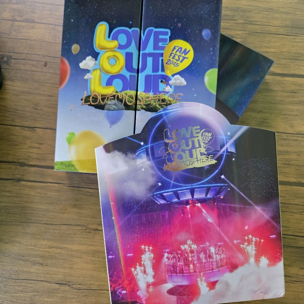 LOL FANFEST 2025 BOXSET SHARING LOVE OUT LOUD FANFEST 2025 GMMTV