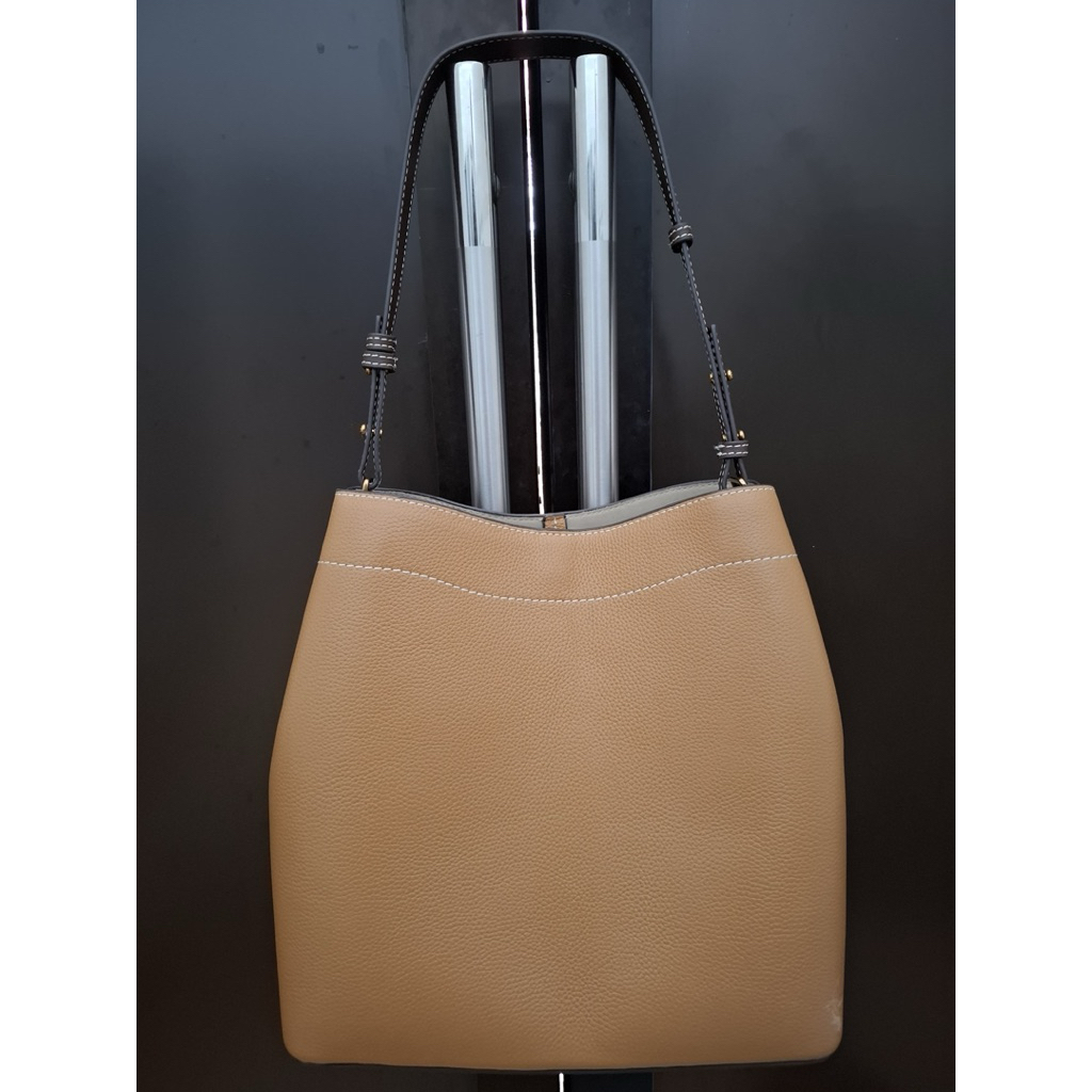 Preloved Tas Bahu TB Bucket Felix Large Tote Bag Wanita Cewek