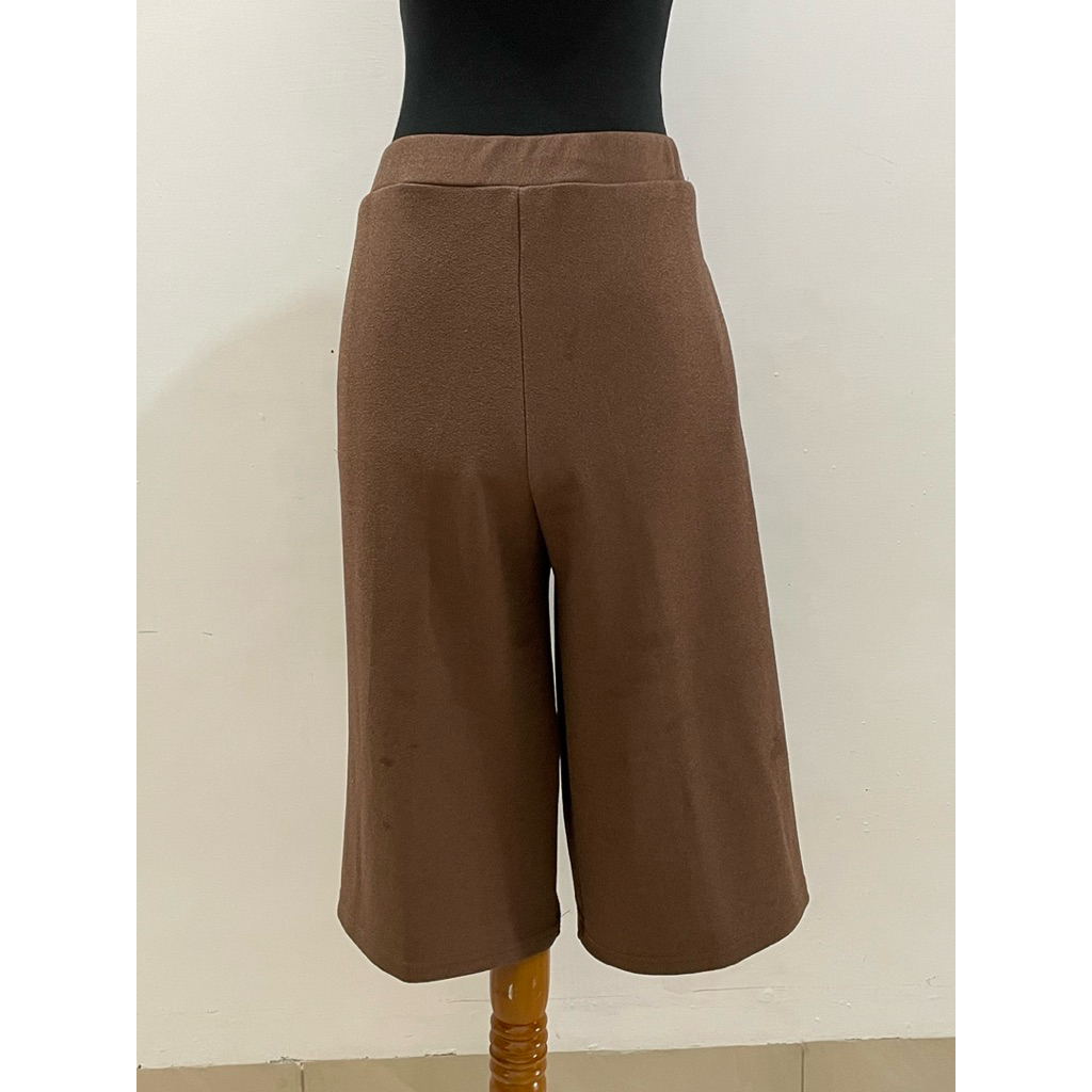 celana kulot pendek scuba preloved