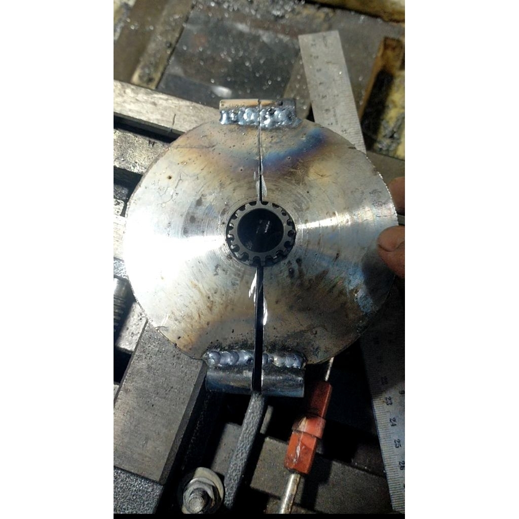 Jig/Traker Pembuka Gigi Sentrik Kruk As Genio/Koj