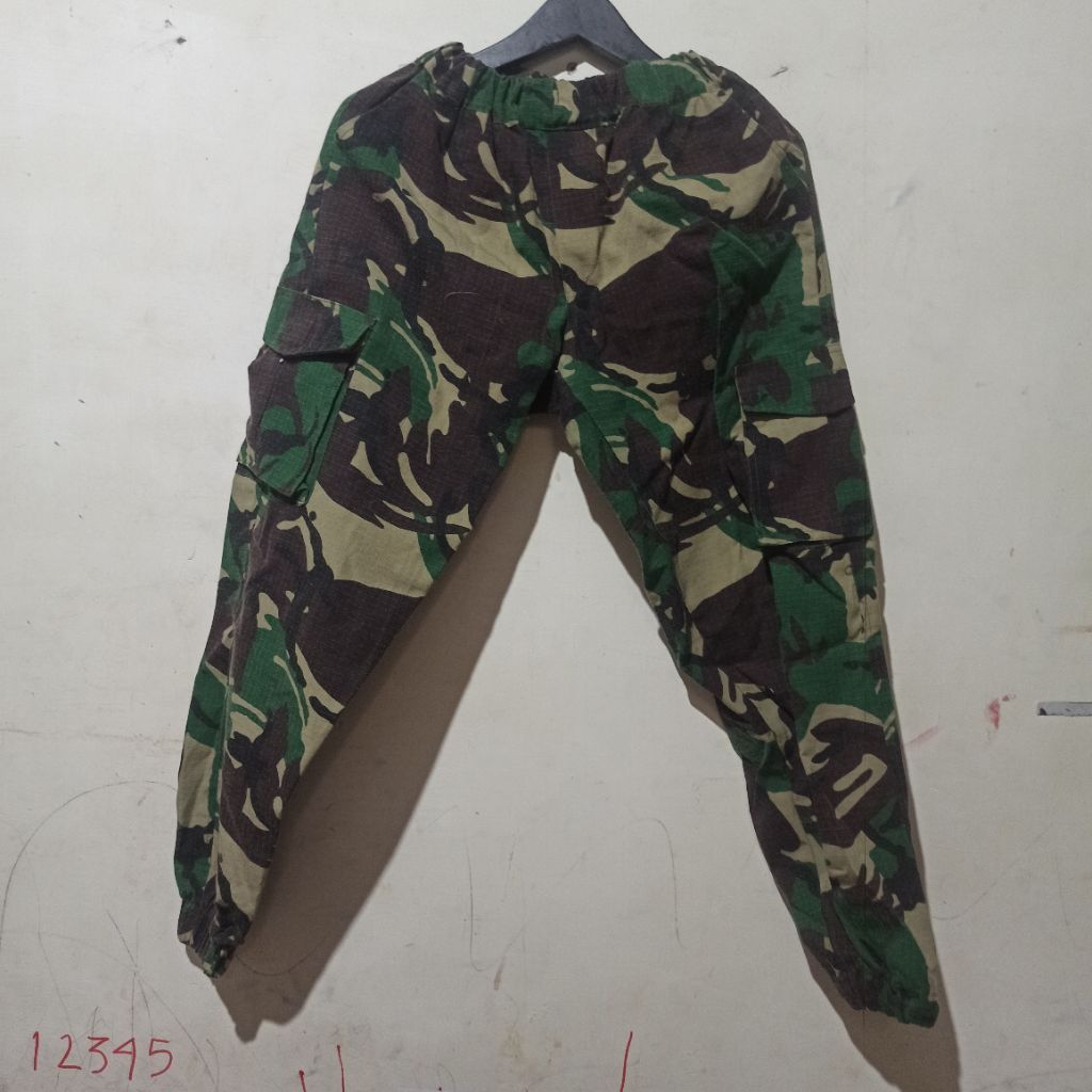 pl celana tentara