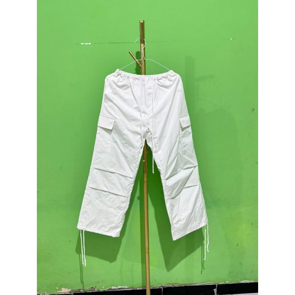 new cargo celana wanita putih