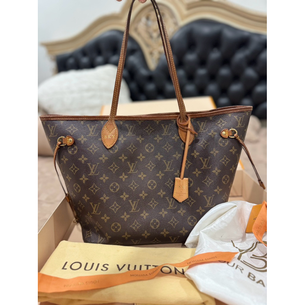 LV Neverfull Louis Vuitton Authentic