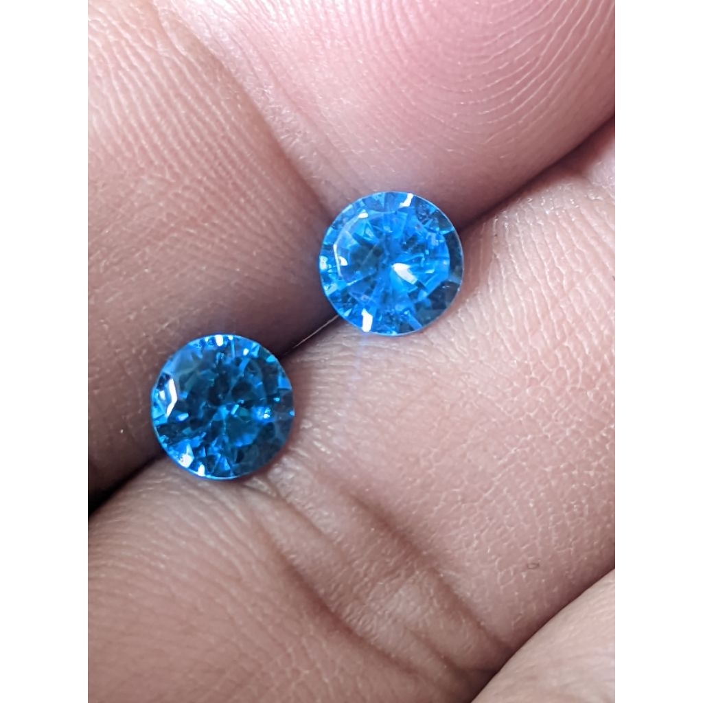 BATU PERMATA BLUE TOPAZ DIAMOND 6X6MM