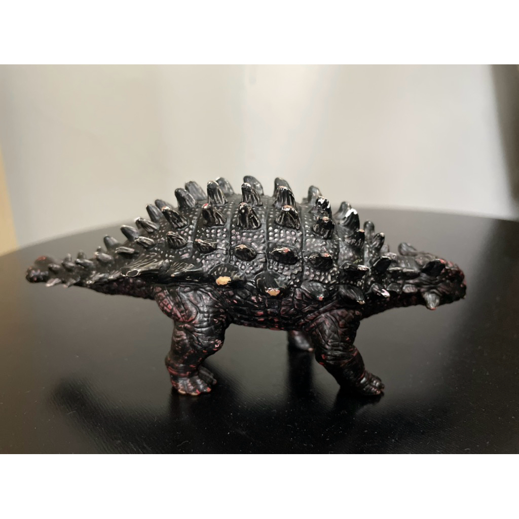 Miniatur mainan dinosaurus ankylosaurus preloved