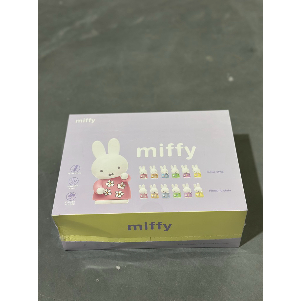 [Incoming Stock] Miffy Pen Holder Blind Box Series