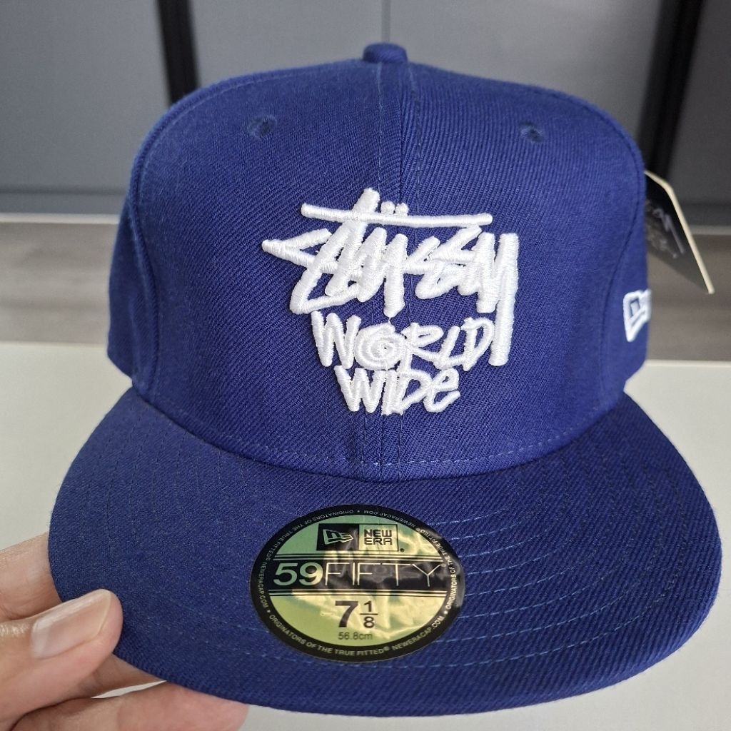 Stussy World Wide x New Era 59FIFTY 7 1/8