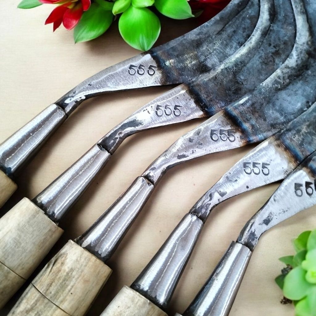 Aret mini alat pemotong padi dan rumput kecil