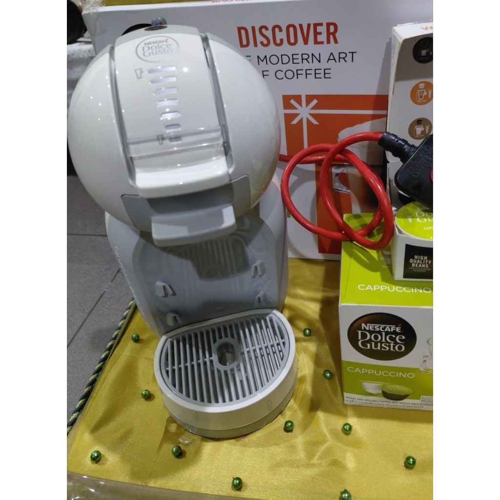 Mesin Kopi Merk Nescafe Dolce Gusto Warna Putih