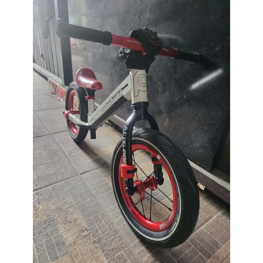 pushbike papabike runner pro AE86 Limited (prelove)