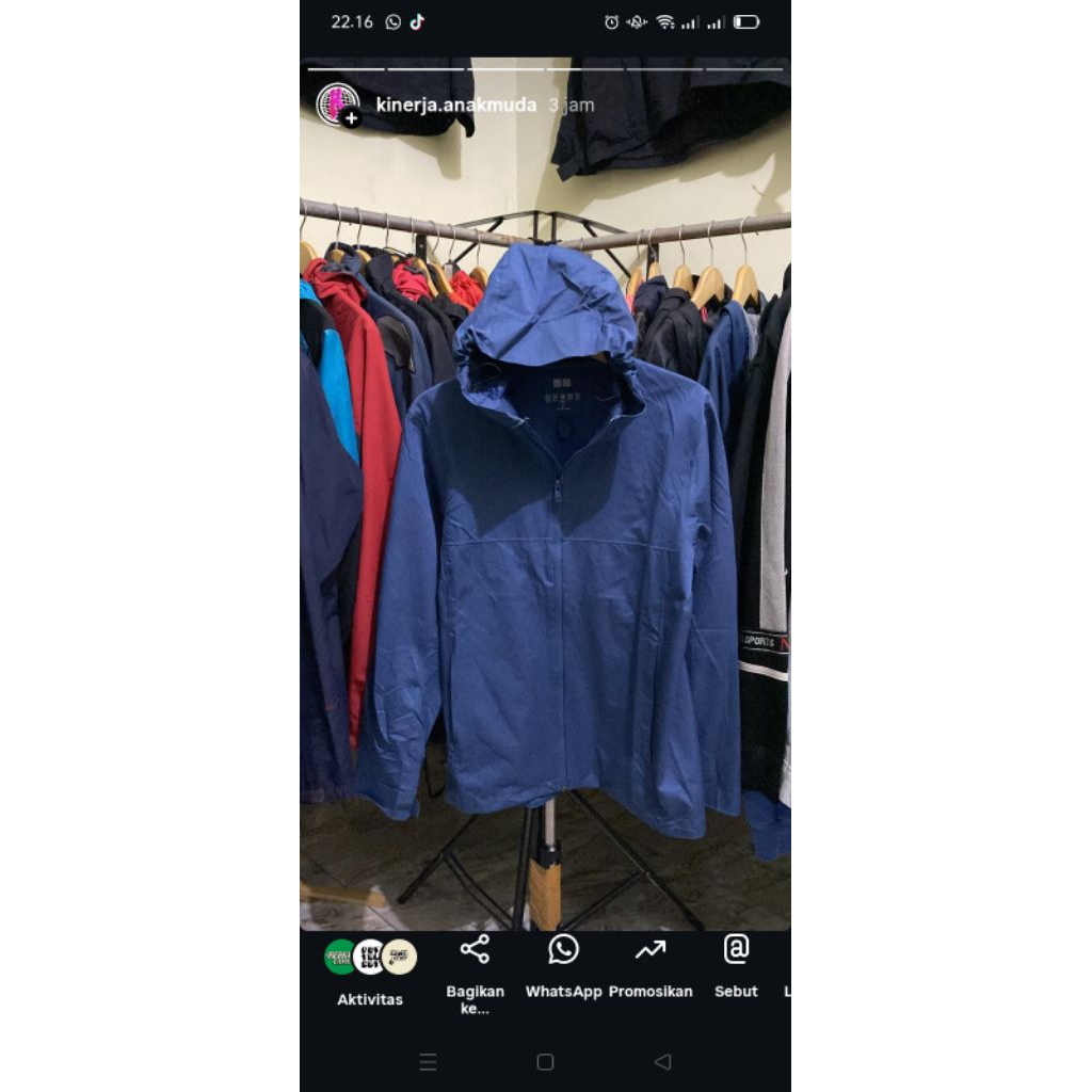 Req Uniqlo Blocktech Jaket aa