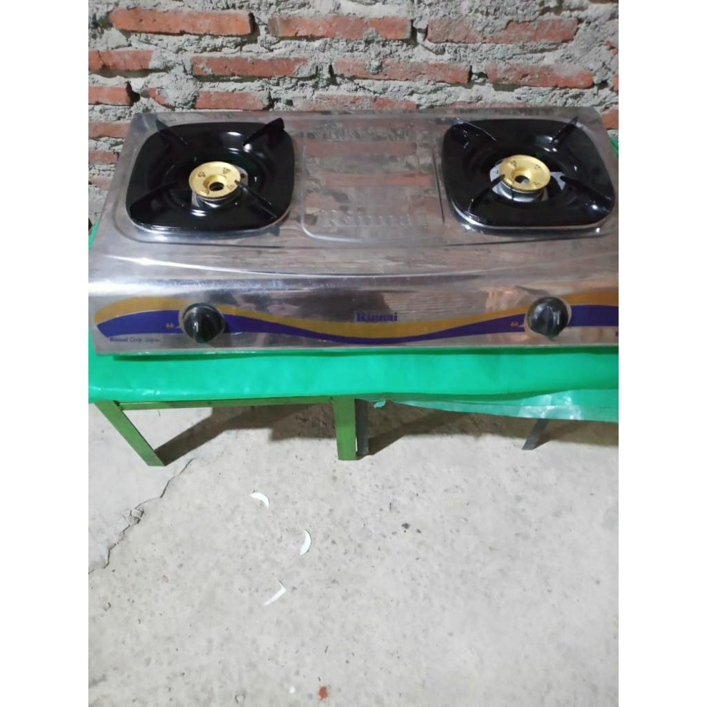 KOMPOR GAS 2 TUNGKU  STENLIS  RINNAI (REKONDISI) TYPE 522E