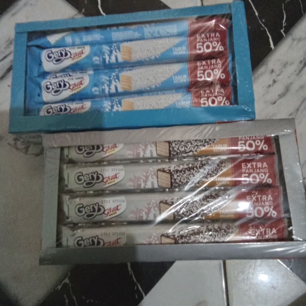 Gery Salut Wafer Kelapa Box