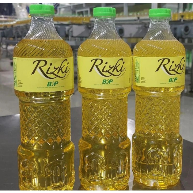 MINYAK GORENG MURAH  RIZKI 900ml / PROMO MINYAK GORENG /MURAHHHHH MINYAK MURAH MALANG / MINYAK GOREN