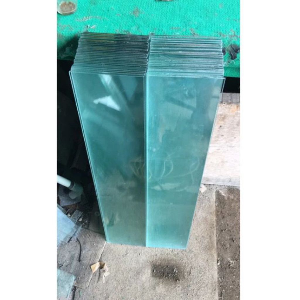 Kaca 5mm ( bisa custom ukuran)