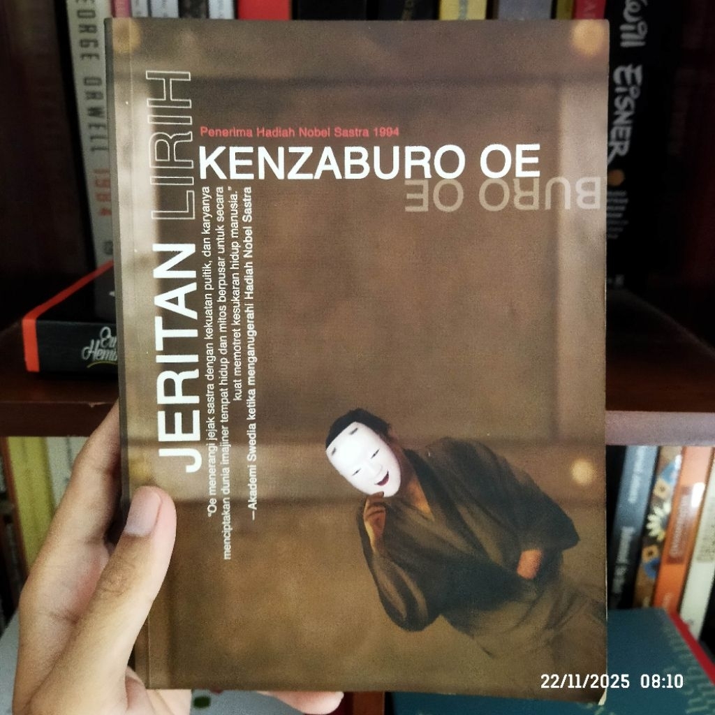 Jeritan Lirih, Kenzaburo Oe