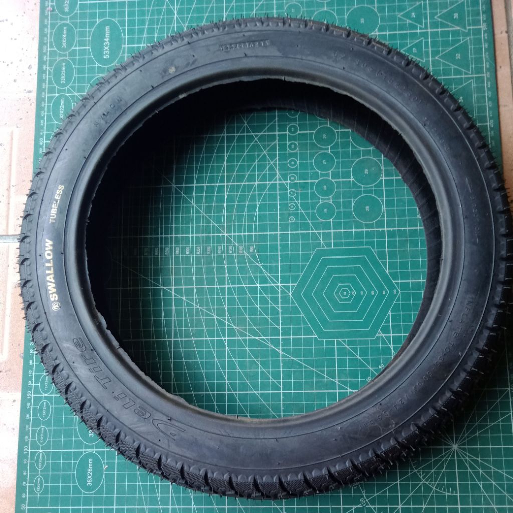 BAN LUAR SEPEDA LISTRIK TUBELESS 16 X 2.50