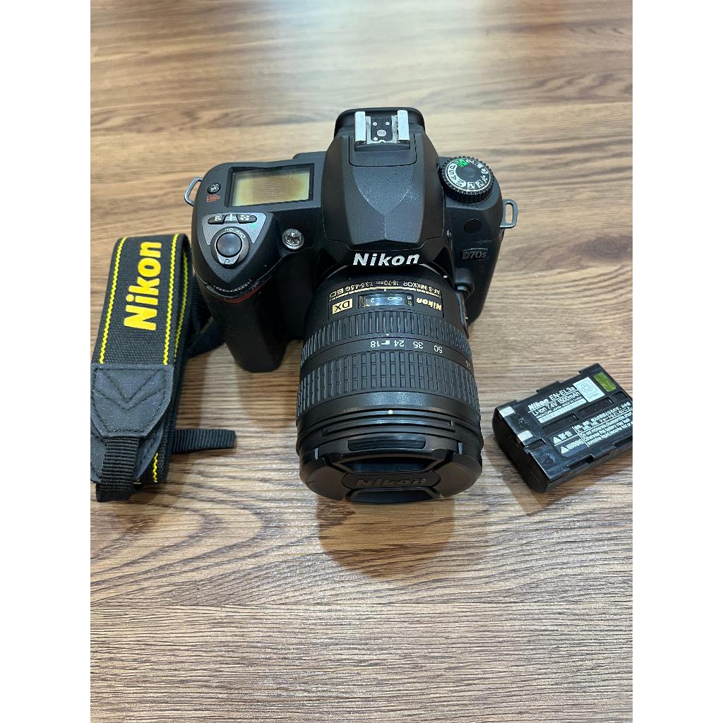 NIKON D70S AFS 18-70MM BEKAS/SECOND