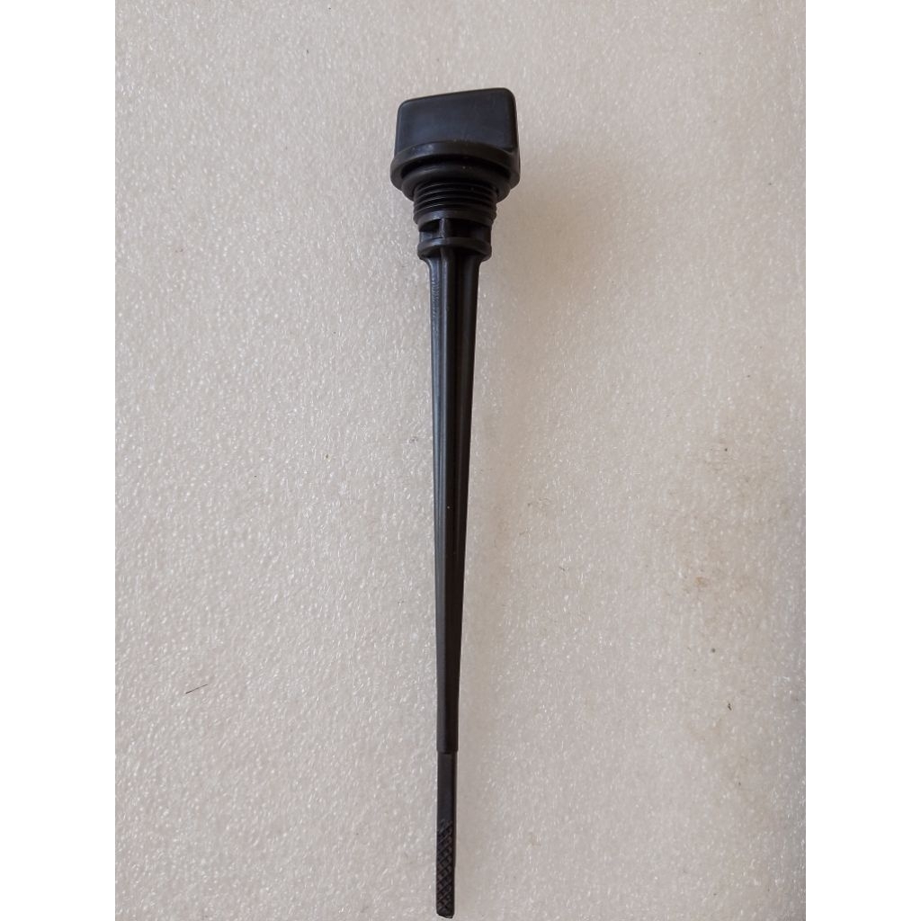 TUTUP OLI SUZUKI SPIN 125 ORIGINAL