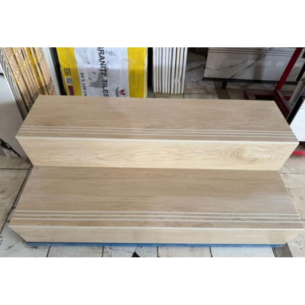 trap granit tangga serat kayu