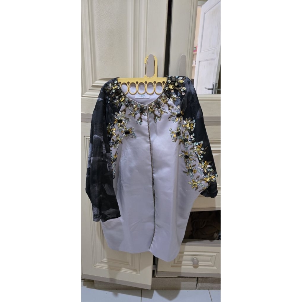 Ava Prologue Preloved