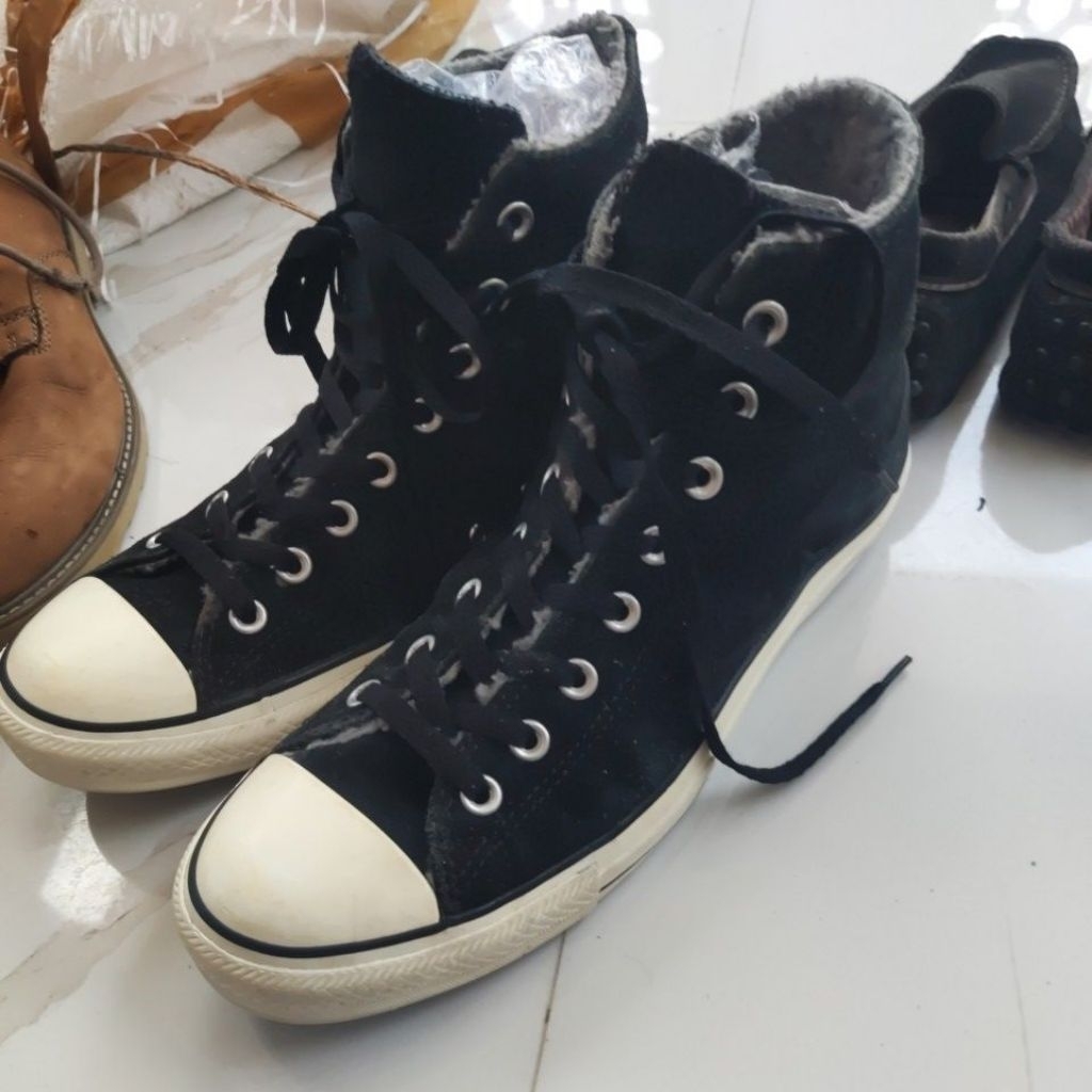 sepatu Converse bekas zise 44 insole 285