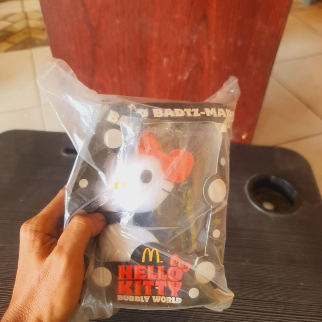 BONEKA HELLO KITTY MCD