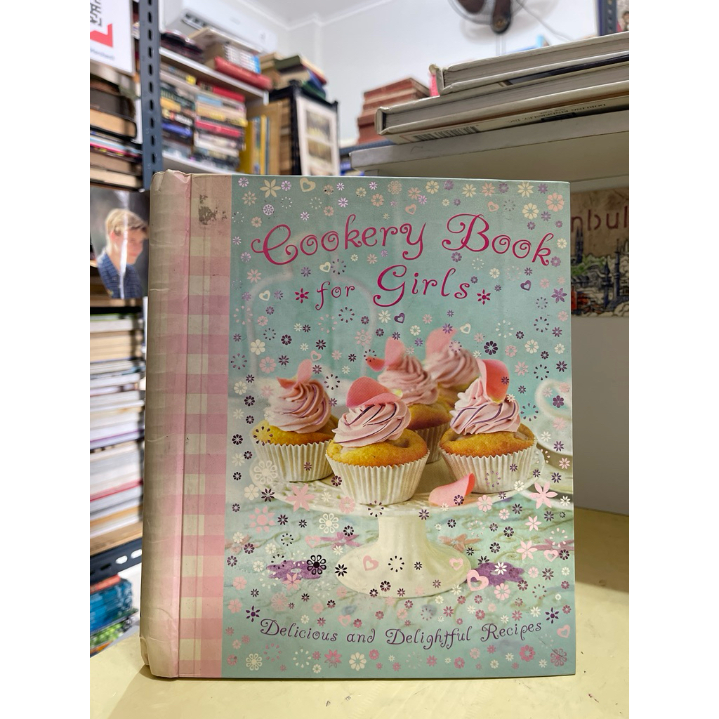 Buku Cookery Book for Girls Delicious and Delightful Recipes