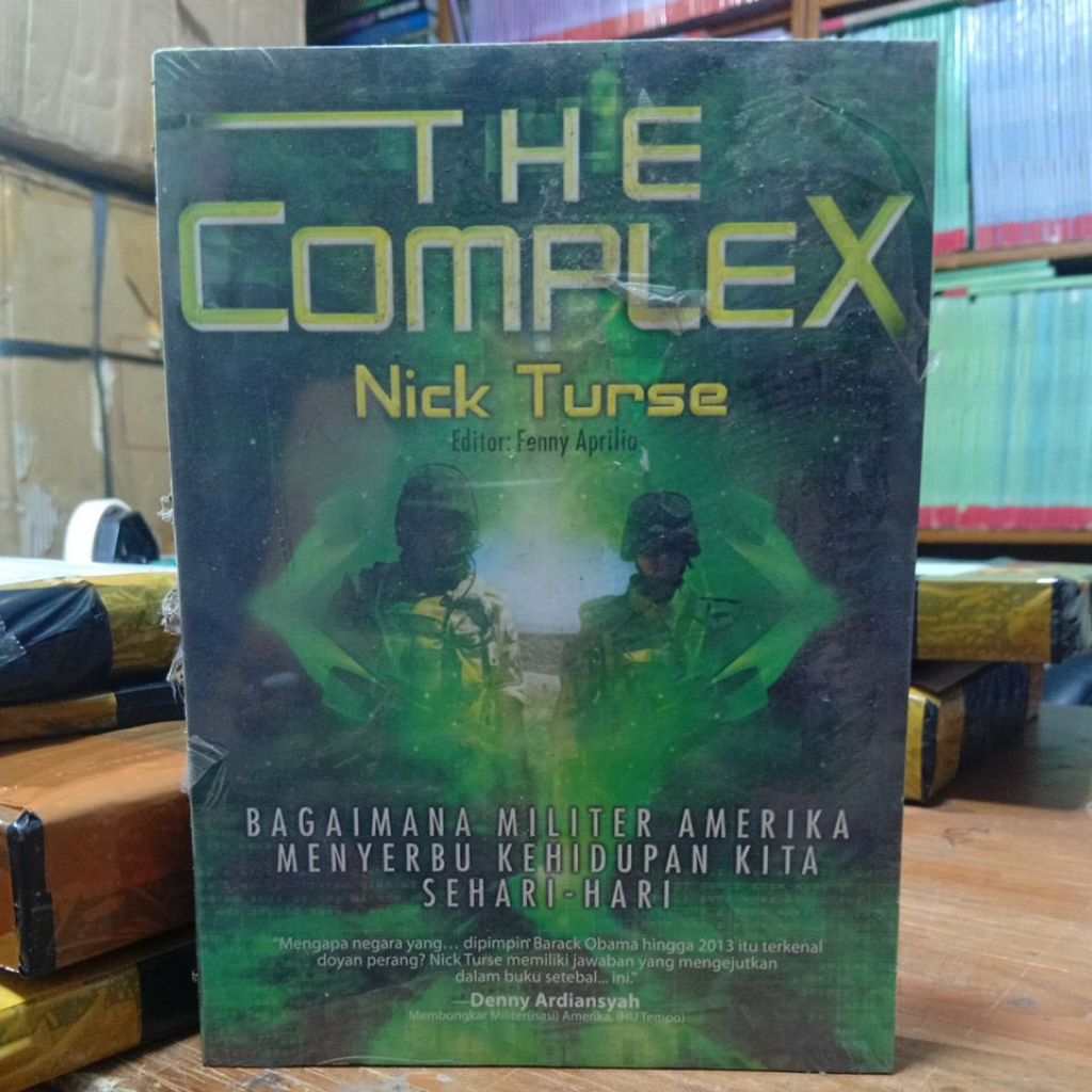 Buku Terjemahan The Complex Nick Turse