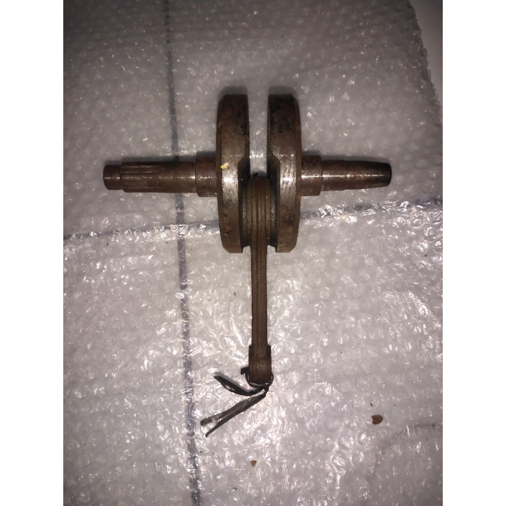 kruk as honda s90 s90z cs90 cl90 bandul honda s90 s90z cs90 cl90 crankshaft honda s90 s90z cs90 cl90