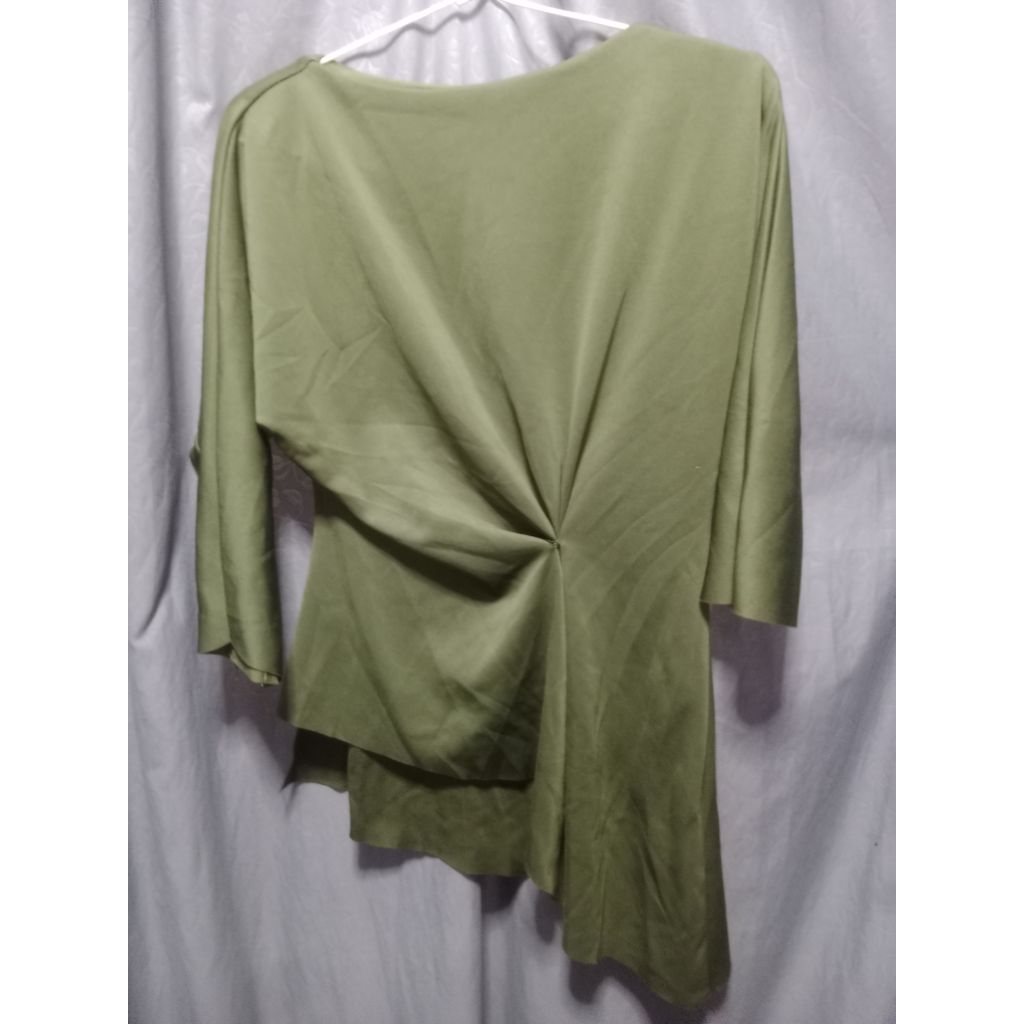 PL BAJU ATASAN WANITA HIJAU ARMY