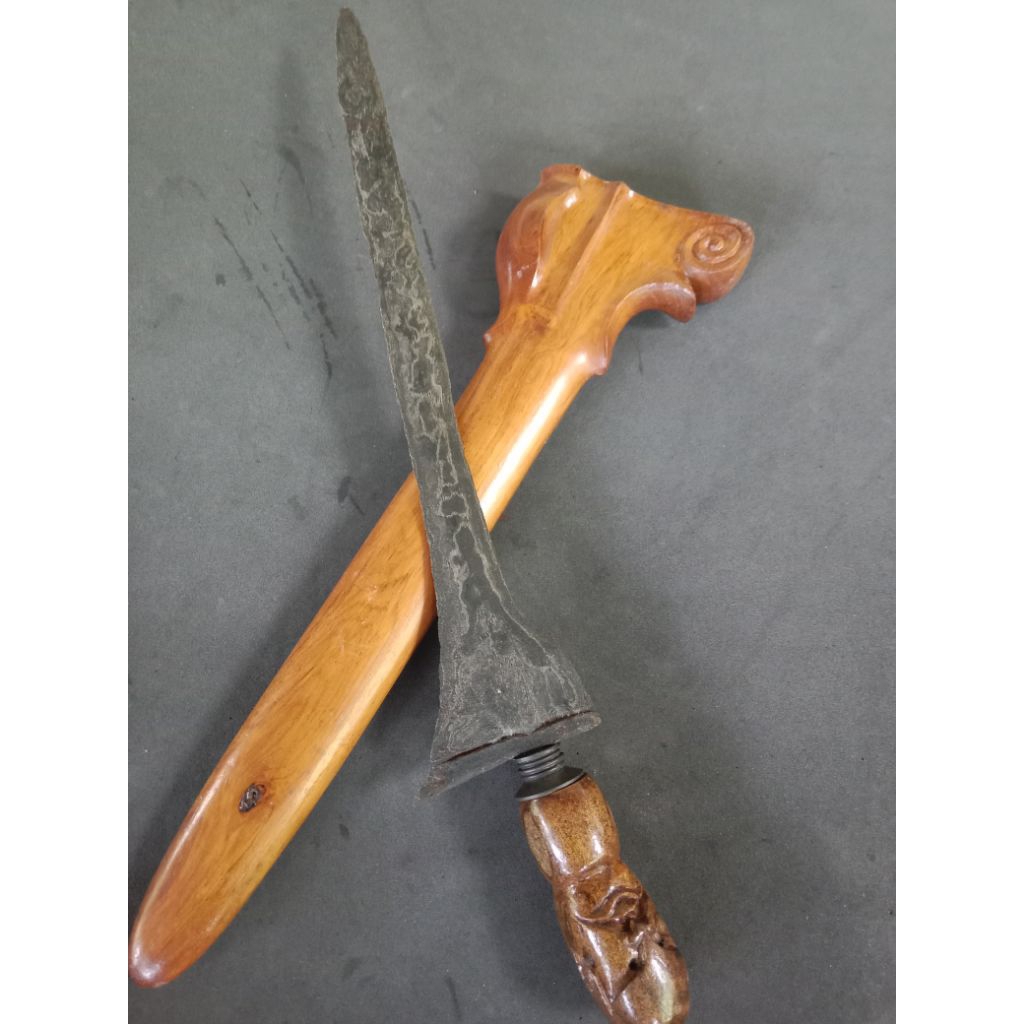 pusaka keris betok brojol